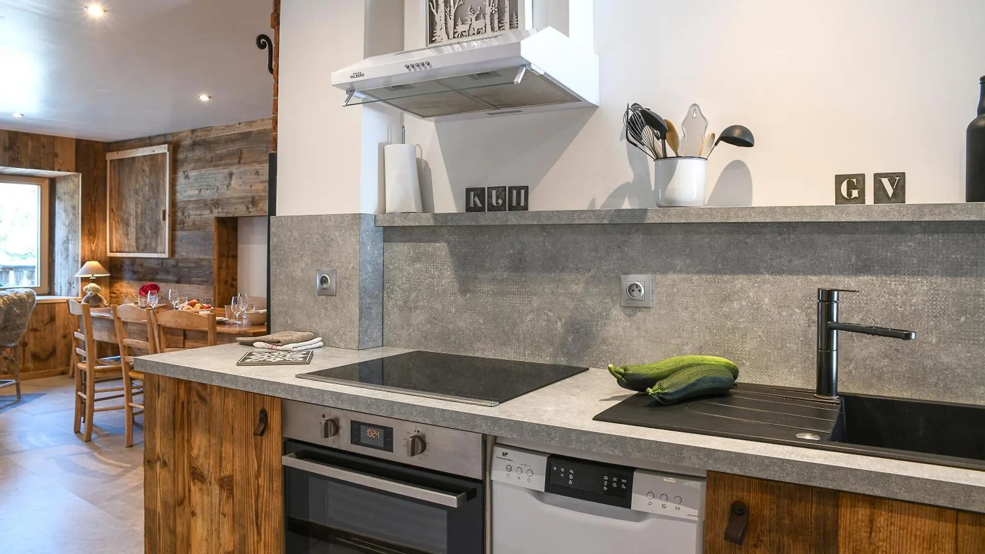 Holiday home Gites Cimeleon Aillon-le-Jeune France